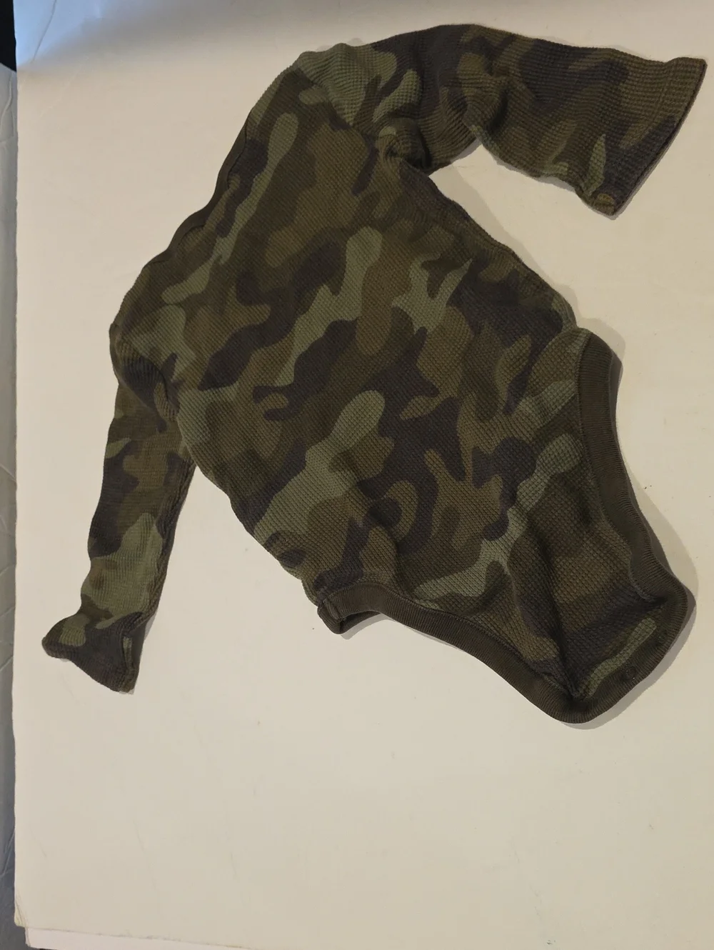 GAP Olive Camo Long-Sleeve Baby One-Piece 6-12 Months